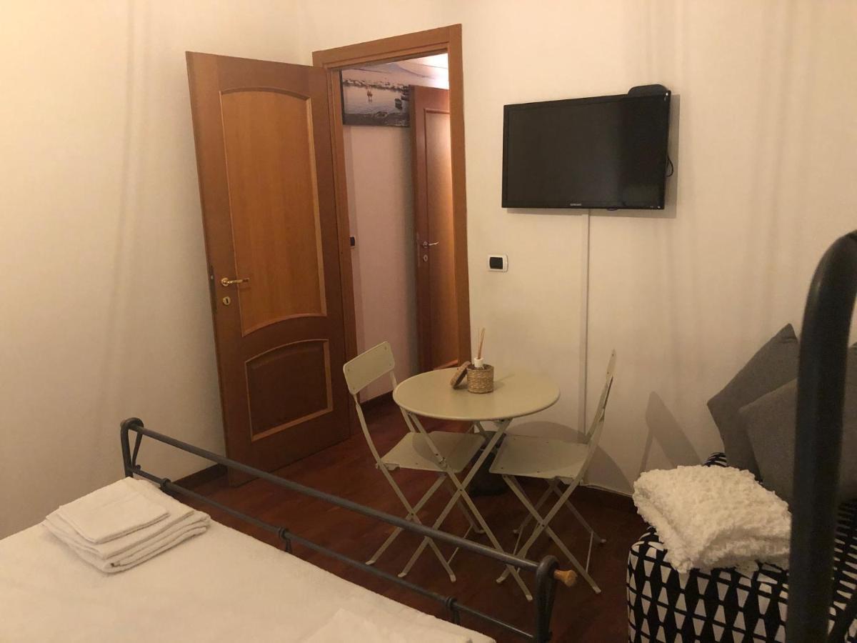 נאפולי B&B Da Vito A San Martino מראה חיצוני תמונה