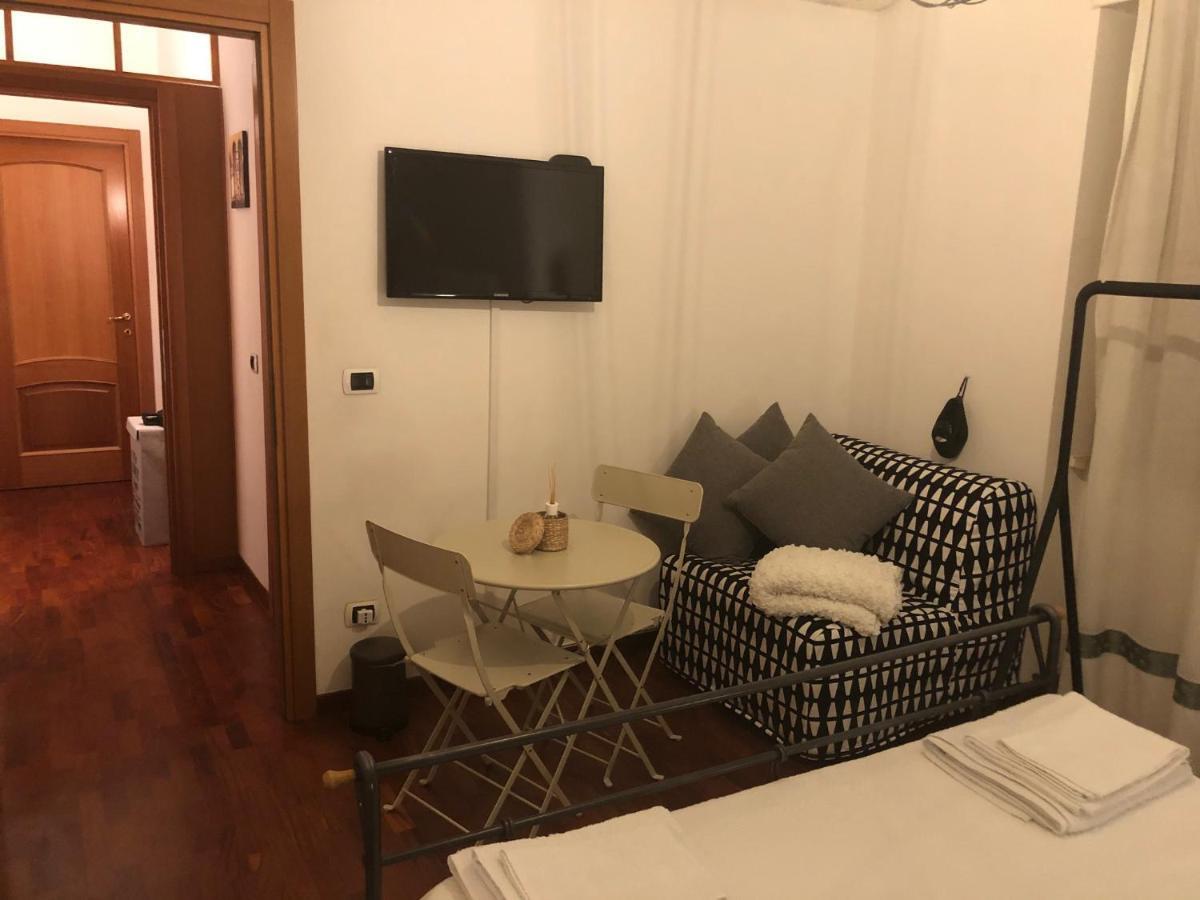 נאפולי B&B Da Vito A San Martino מראה חיצוני תמונה
